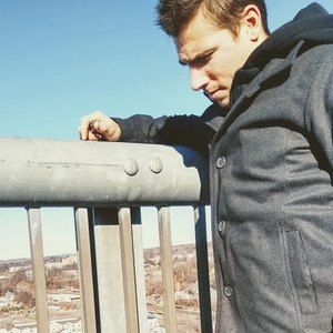 Meet your Posher, Zachary